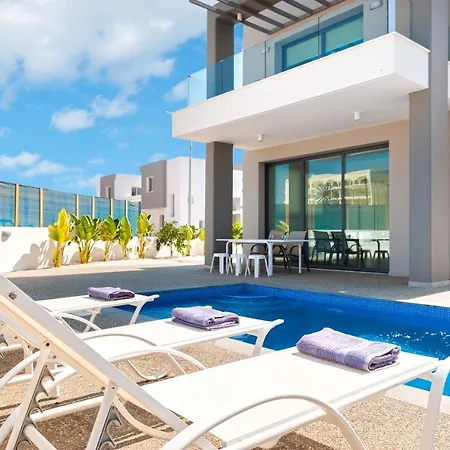 Sunrise Seeker 3 Bdrm With Big Pvt Pool In *