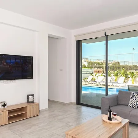 Sunrise Seeker 3 Bdrm With Big Pvt Pool In *