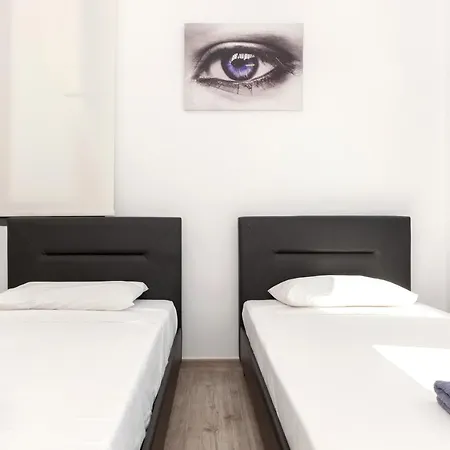 Βίλα Sunrise Seeker 3 Bdrm With Big Pvt Pool In Πρωταράς