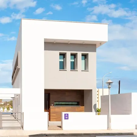 Βίλα Sunrise Seeker 3 Bdrm With Big Pvt Pool In Πρωταράς