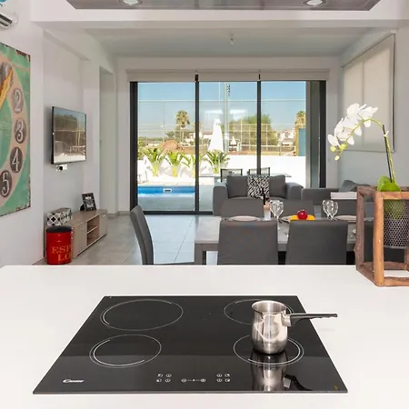 빌라 Sunrise Seeker 3 Bdrm With Big Pvt Pool In *
