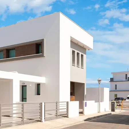 빌라 Sunrise Seeker 3 Bdrm With Big Pvt Pool In *