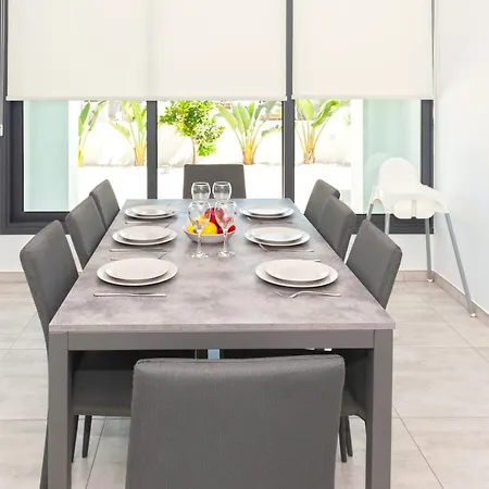 Sunrise Seeker 3 Bdrm With Big Pvt Pool In * Protaras
